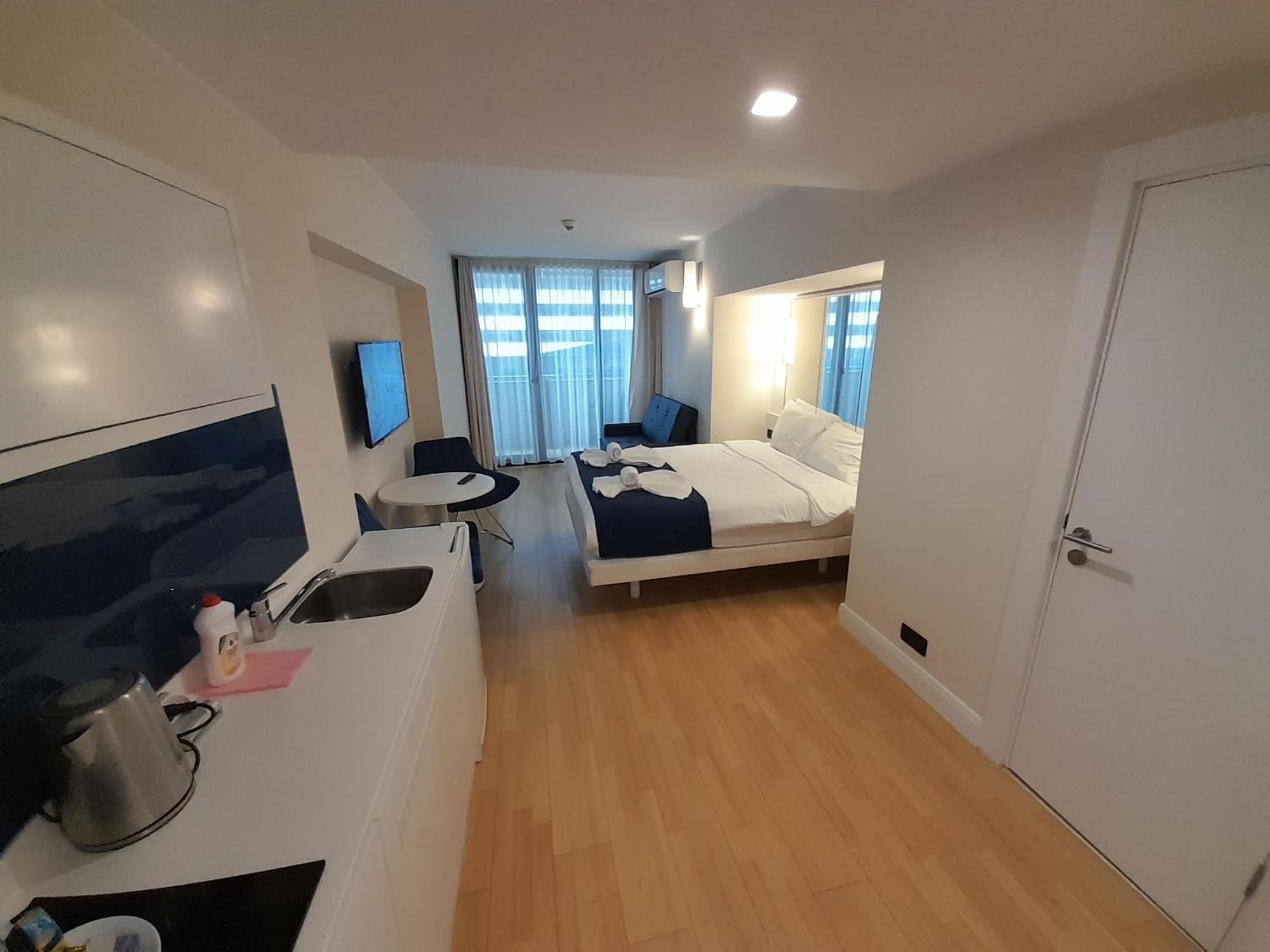 Smart Aparthotel Orbi City Батуми Номер фото